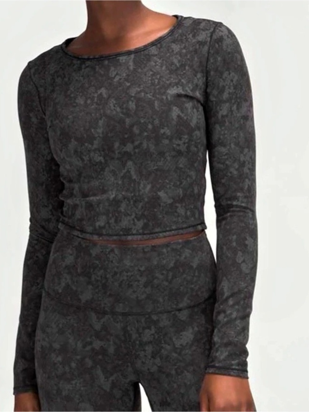 Lululemon Wunder Train Cropped Long Sleeve Shirt